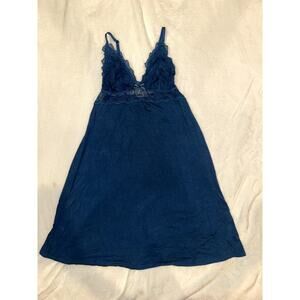 anna field lace slip